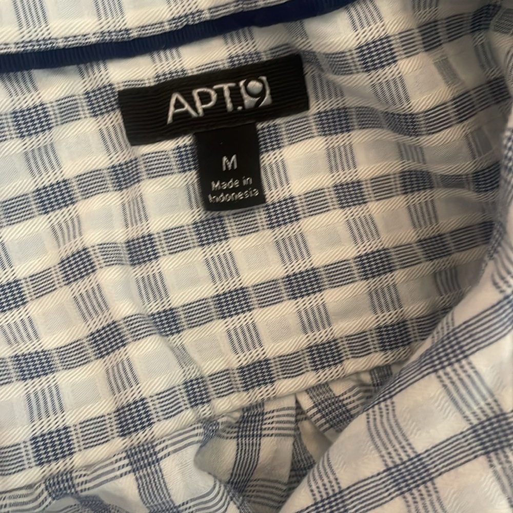 2-Piece Men’s Dress Shirt Bundle | APT 9 | Size M - Picture 3 of 7